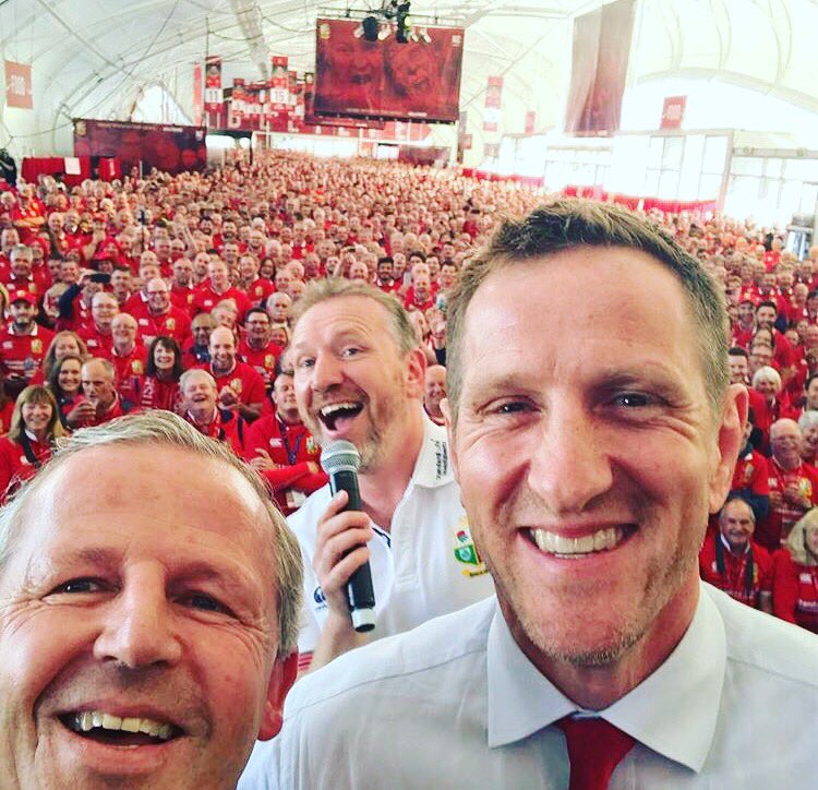 WillGreenwood's tweet photo. Might be one of my favourite photos of the tour @SFitzpatrick92 Andy Nicol always smiling so warmly! https://t.co/PflLh47E16
