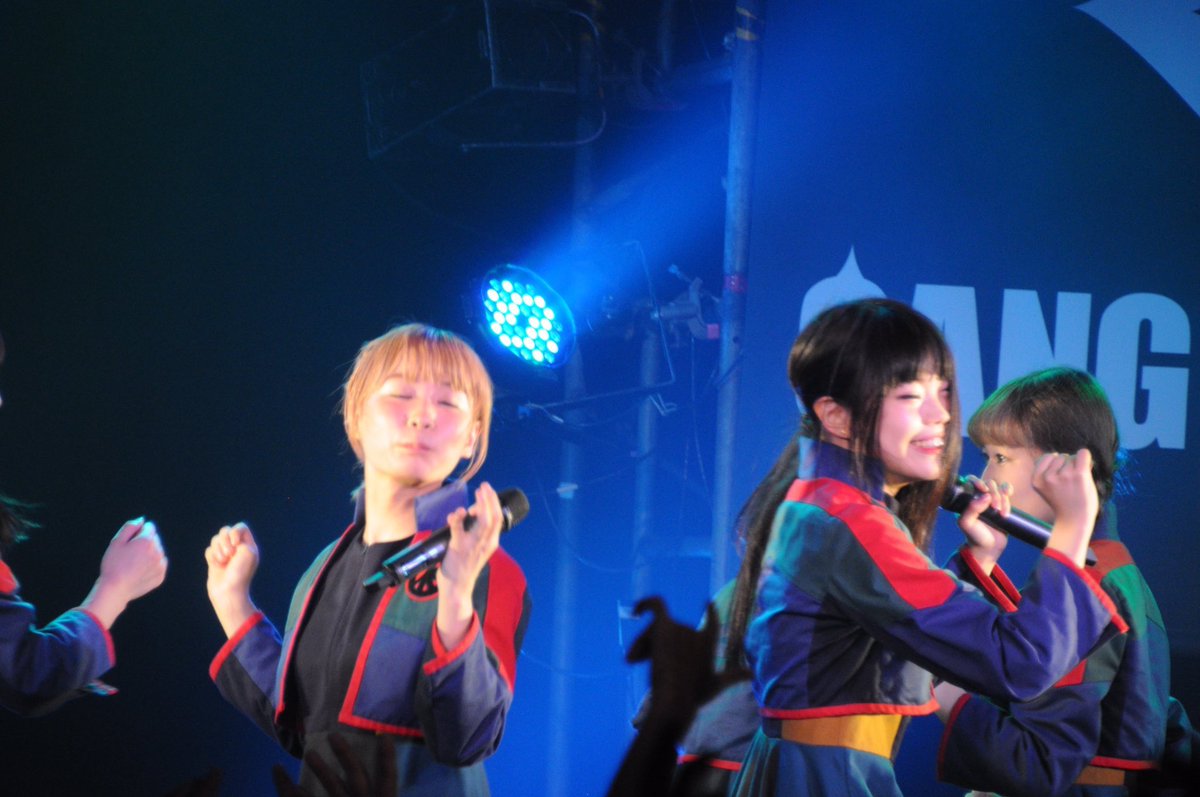 あいなちゃんとわい✌🏻️ 1枚目はちひろかめら