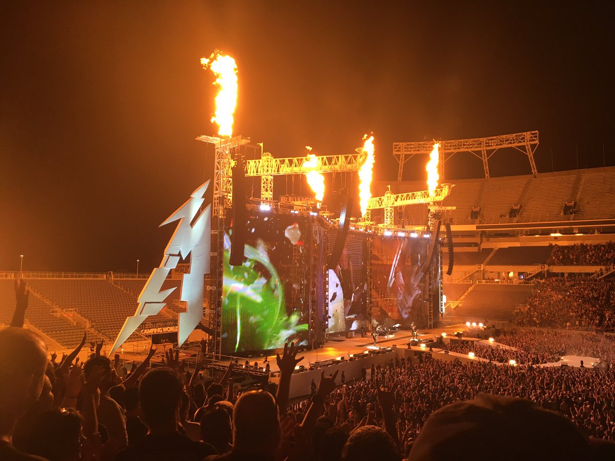 DeborahHerman's tweet photo. Get ready .@HardRockStadium...in about 30 minutes you are in for a wild ride!  Saw #MetInOrlando - great show. Enjoy!! #MetInMiami https://t.co/ZOq2d1A6Pl