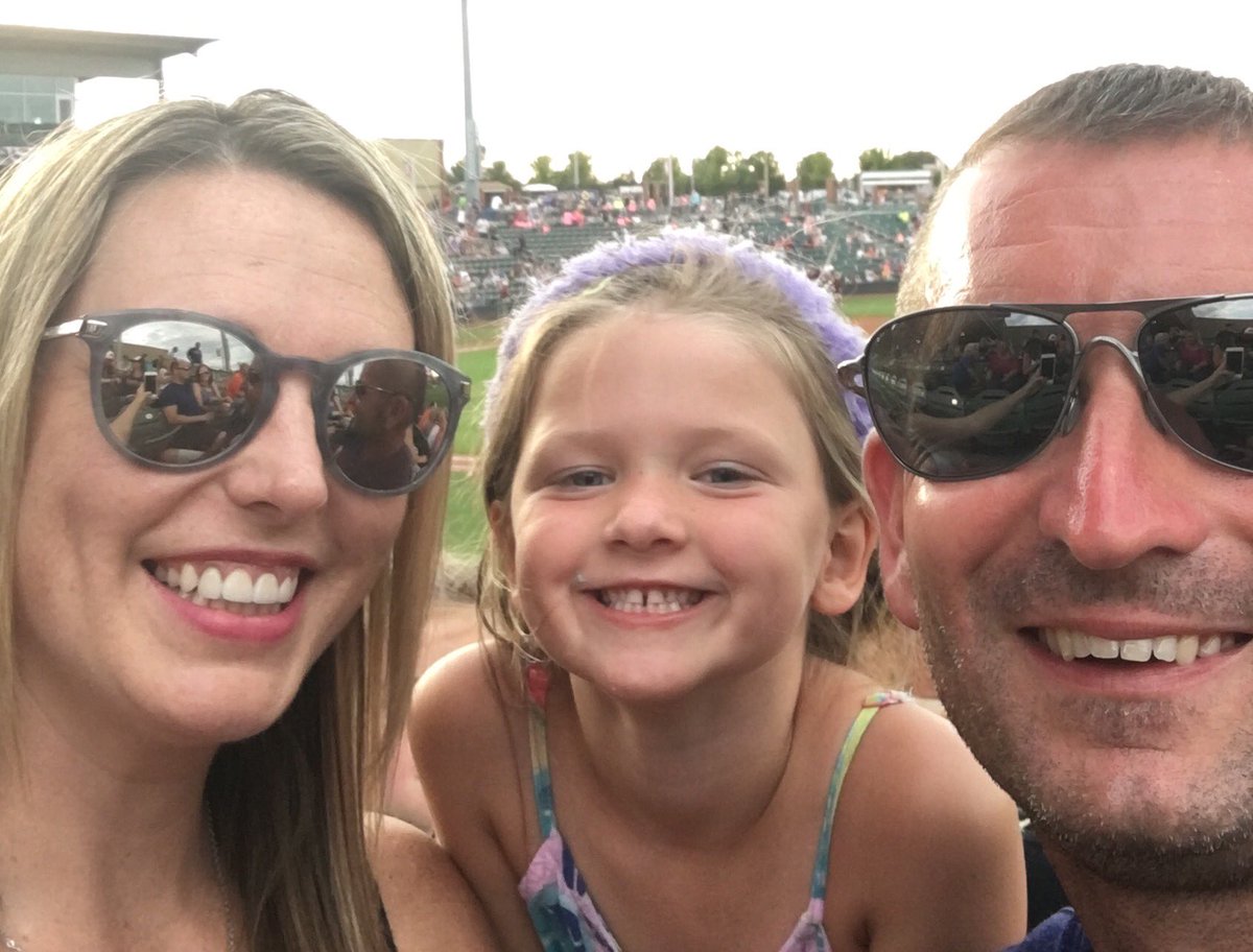MrsFisher232's tweet photo. Love our #kctbones #kslotterytweetsuite https://t.co/TyZTsB0KxW
