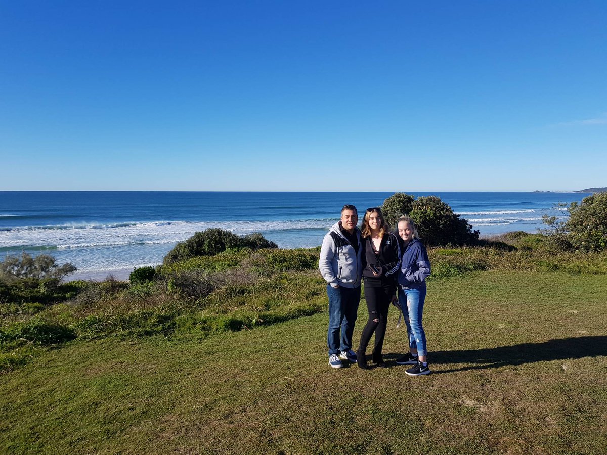 MLe_Cerf's tweet photo. #myfavouritehumans https://t.co/wqGHwxKiAL