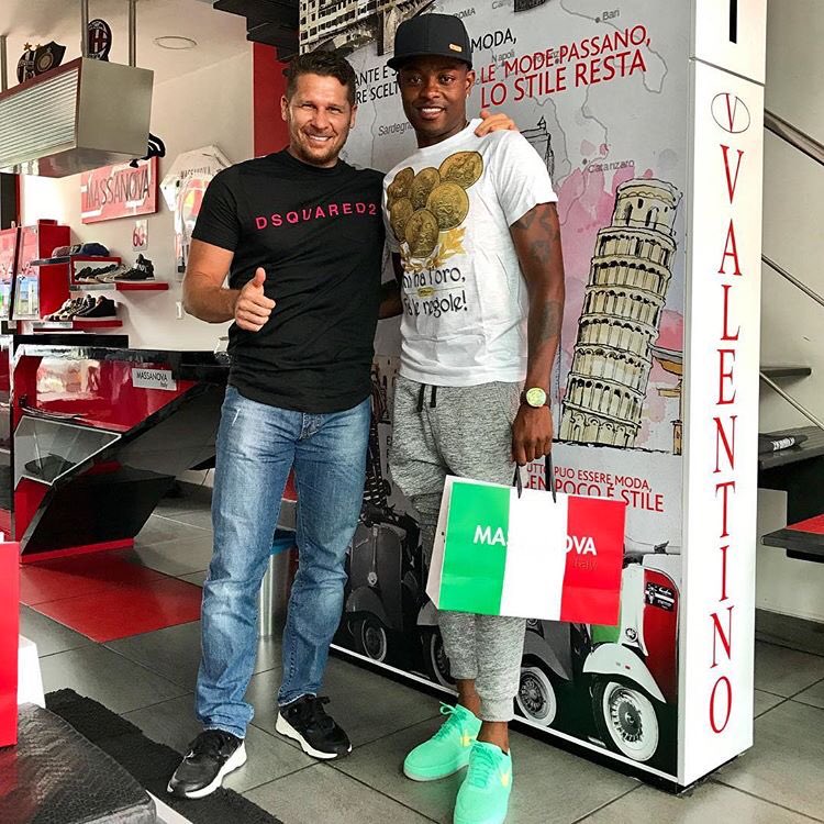 eisner_loboa's tweet photo. Les quiero recomendar esta línea de camisetas italianas @mbrera_official que encuentras de forma exclusiva en @massanovacali https://t.co/6aSz9x35T8