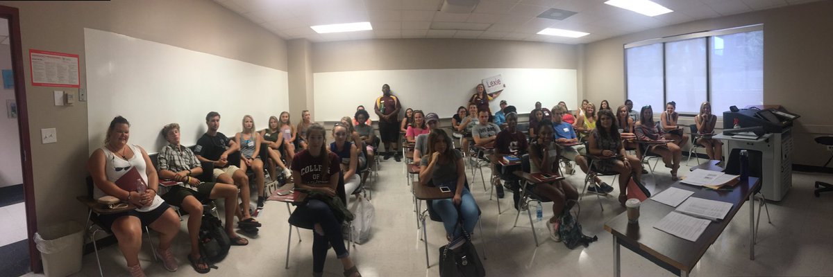 Charleston Bridge: Welcome to The College!! We had so much fun with y'all today 🤗