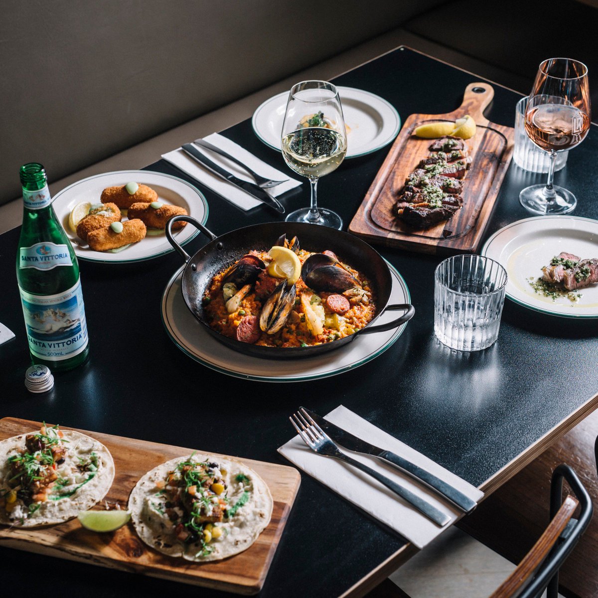 TheLongroom1's tweet photo. "One cannot think well, love well, sleep well, if one has not dined well." -Virginia Woolf | At The Longroom Mentone you will dine well. https://t.co/GX8dRiSSNM