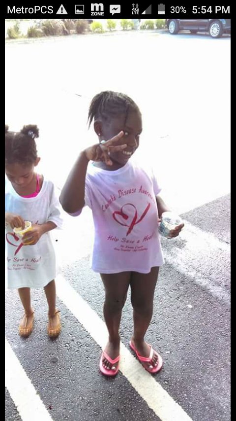 KD_Awareness's tweet photo. #Gelato for #KawasakiDiseaseAwareness 
#DenverColorado
#Helpsaveaheart
#KidzMedicalService https://t.co/iPJI9Q4IFw