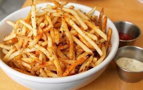 FoodSinner_'s tweet photo. Fun fact: French fries are from Belgium not France.🍟🍟 https://t.co/3vKhSNJJq8