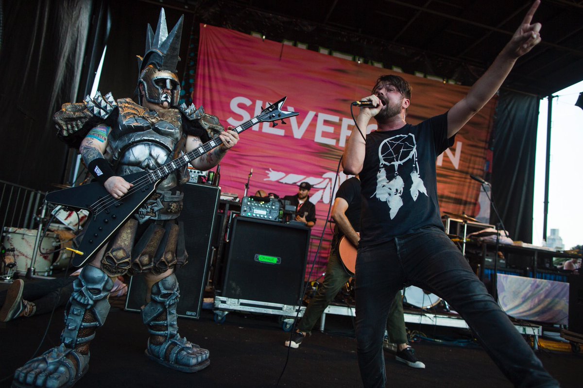 silverstein's tweet photo. Tonight we ⚔️ with @GWARofficial!
📷 @vdwyerr https://t.co/3DyjSO8SgH