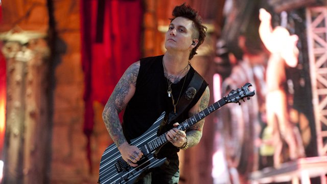 Happy Birthday, Synyster Gates!  