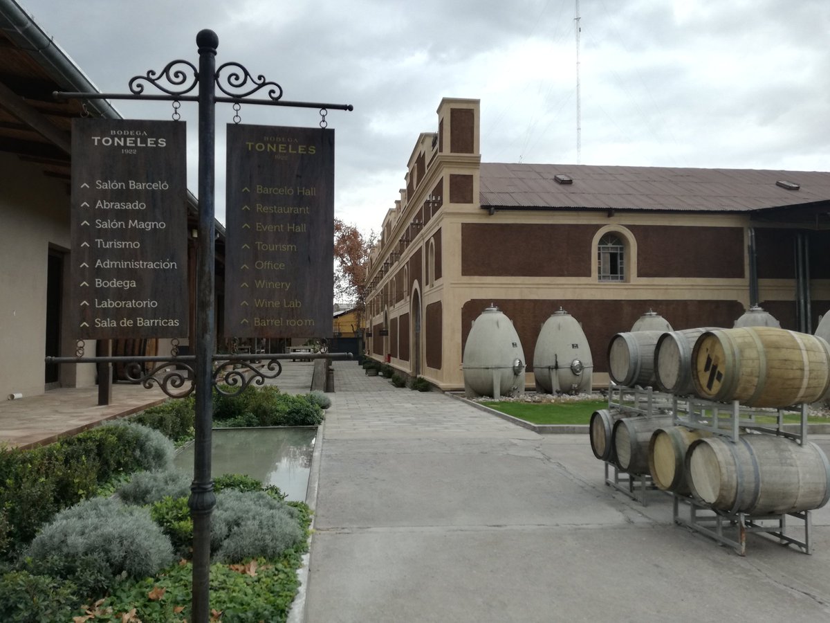 VitaminaProject's tweet photo. Conociendo La region vinícola de #Mendoza y disfrutando de sus riquezas #Argentina @enteturismomza https://t.co/cZRYqkgmhj