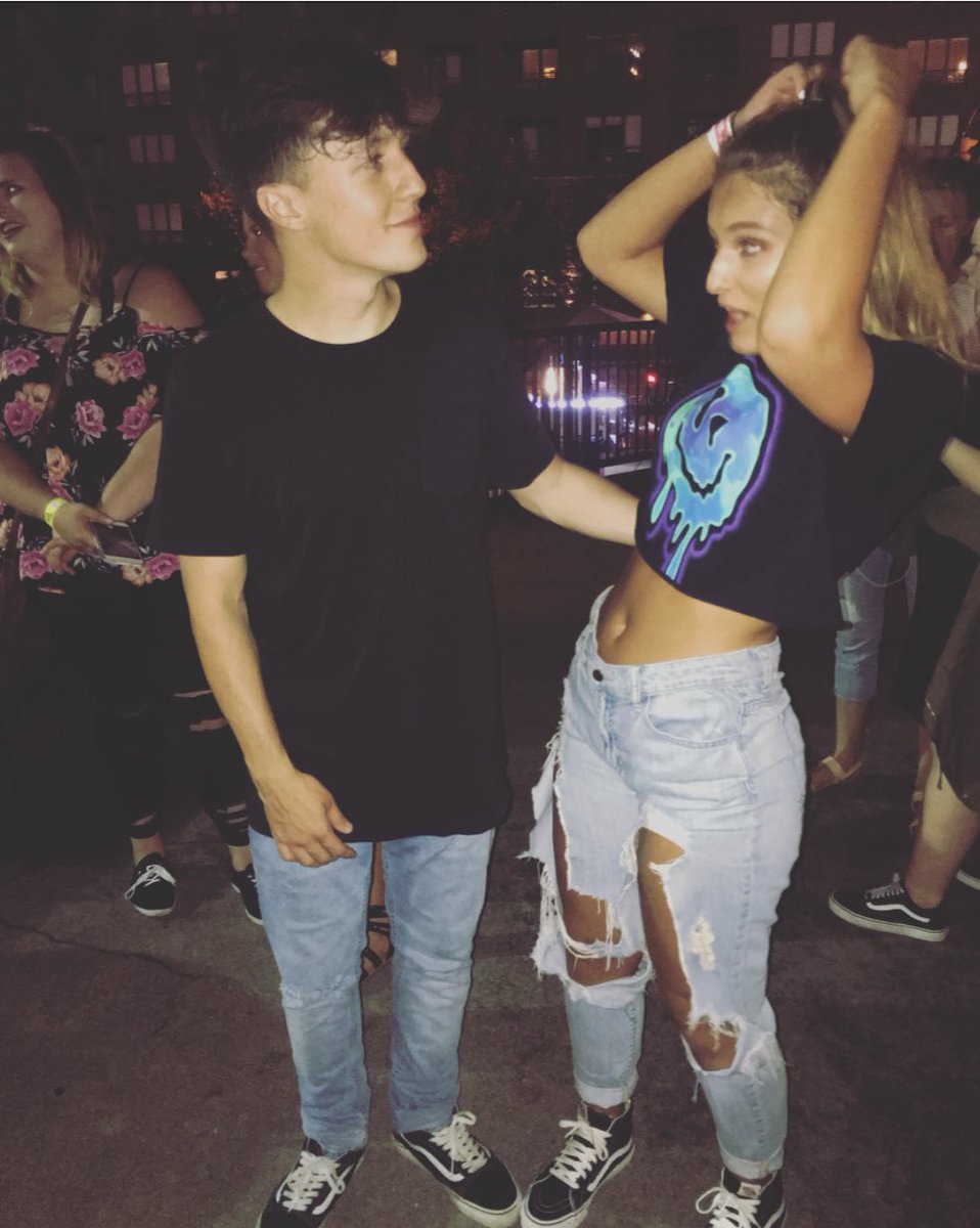 brinicoledavis's tweet image. forever thankful for your friendship 💞