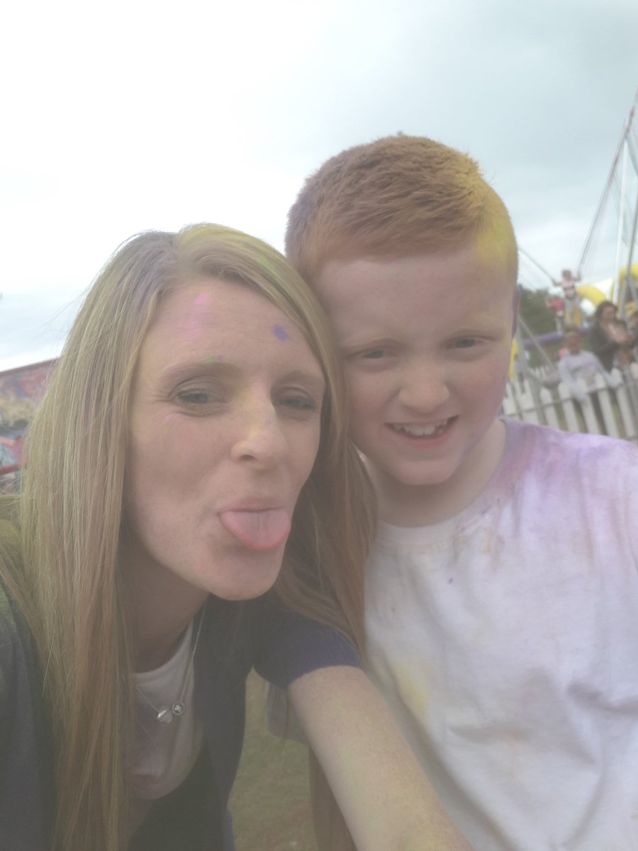 JenForsyth1's tweet photo. Colour Bomb @Susanmackay12 https://t.co/Hqch8hqkC9