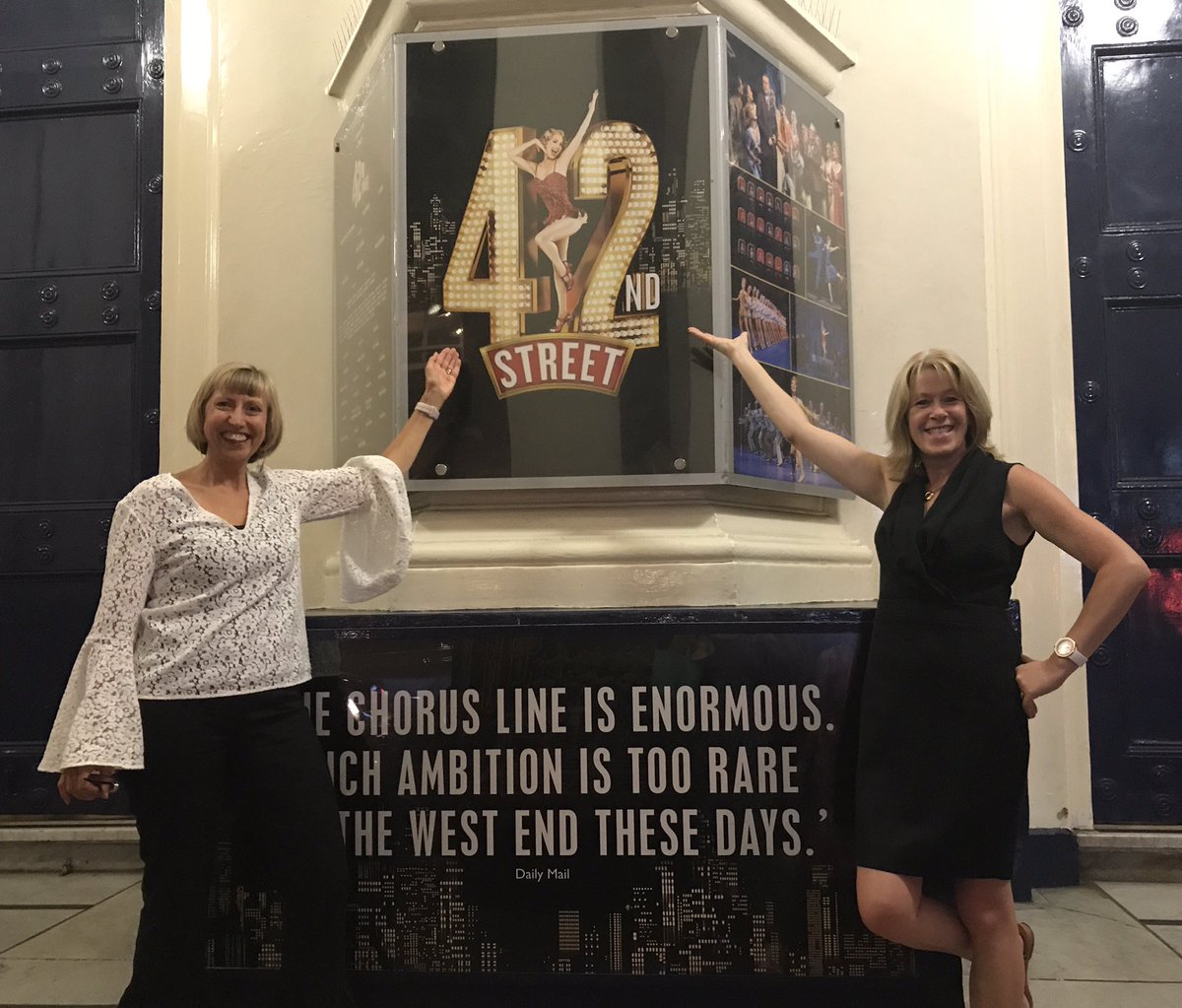 Lesley_Leggett's tweet photo. Go see #42ndstreet if you're in #London ~ absolutely spectacular #tapdance #shuffleballchange #happyfeet 🎼🎭🎟 https://t.co/yLmG4BKlhf