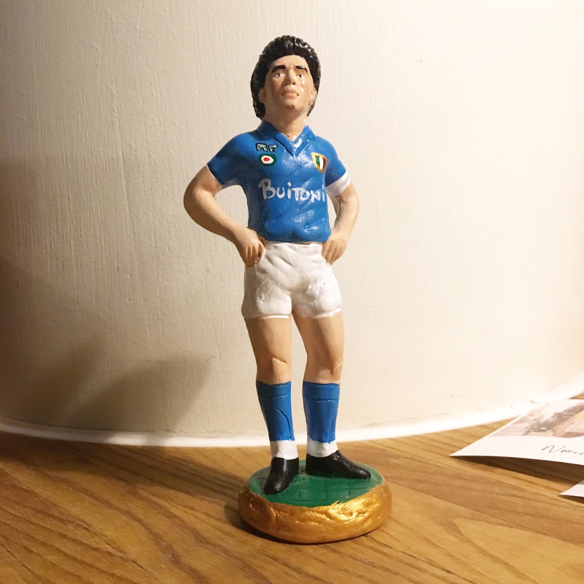 davey_DL's tweet photo. Great short film from @Copa90 at the @MundialMag Issue 10 launch last night. #findingdiego #Maradona π΅π¦π·π½ despite the technical hitch π¬ https://t.co/n2p8szZ3kJ