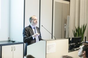 Prof. dr. ir. Ad Snik: "Als audioloog ben je vaak ook een soort maatschappelijk werker" Lees het hele interview: bit.ly/2tX1jqi