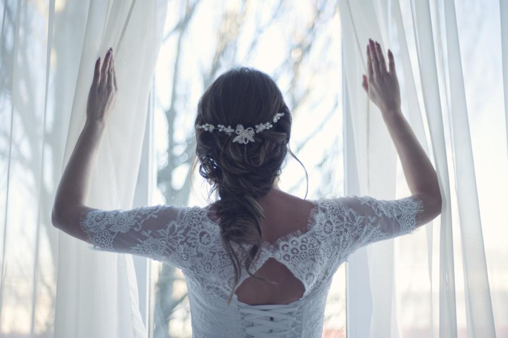 À toi, jeune fiancée qui prépare ton mariage mademoiselle-dentelle.fr/toi-jeune-fian…