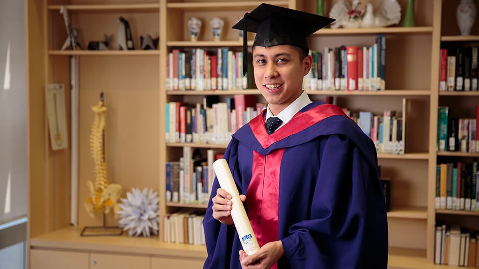 nus convocation gown