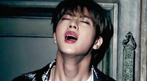 zakharovaa_dd's tweet photo. #ARMYSelcaDay #BTSで妄想 #BTSLOGOANIMATION #COMEBACKHOME #Beyondthescene #WeWantSeokjin
Доброе утречко💕😏 https://t.co/eVNDACeUCp