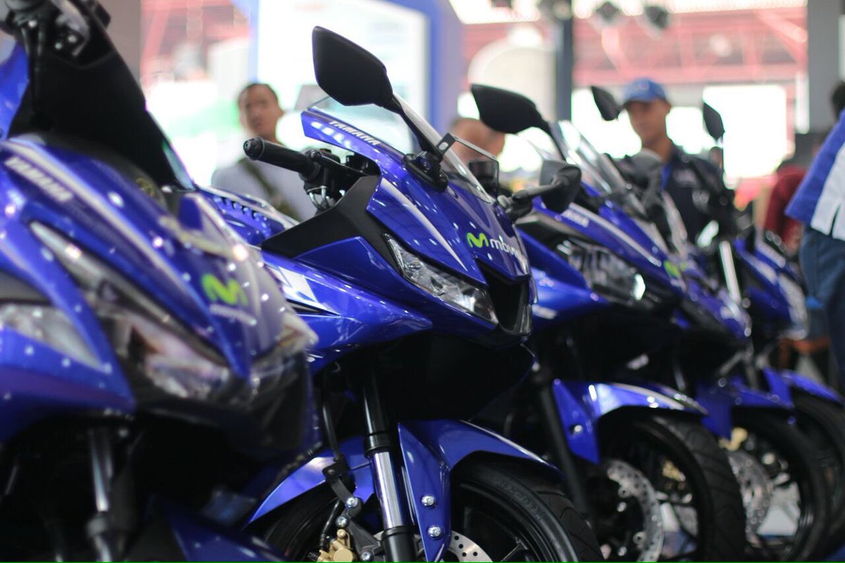 tampil dgn desain Yamaha Movistar yg menakjubkan. #MovistarYamahaLivery (2)