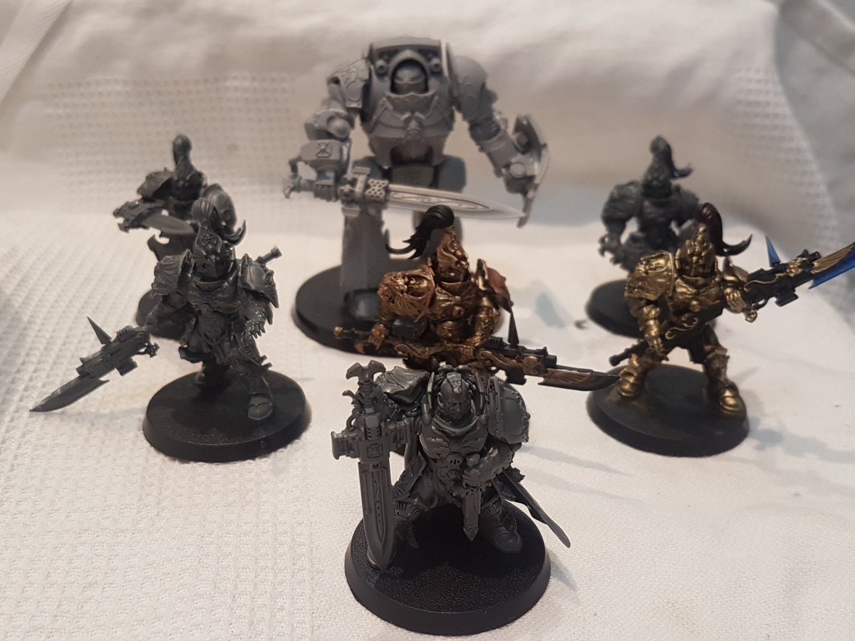 roydiprose's tweet photo. @ChrisBragaAU @MickF01 @gronkhammer @lecopoutking @darth_michaelc @thedoomedbull 30 power levels doesnt get you many custodes https://t.co/1EY13sxN86