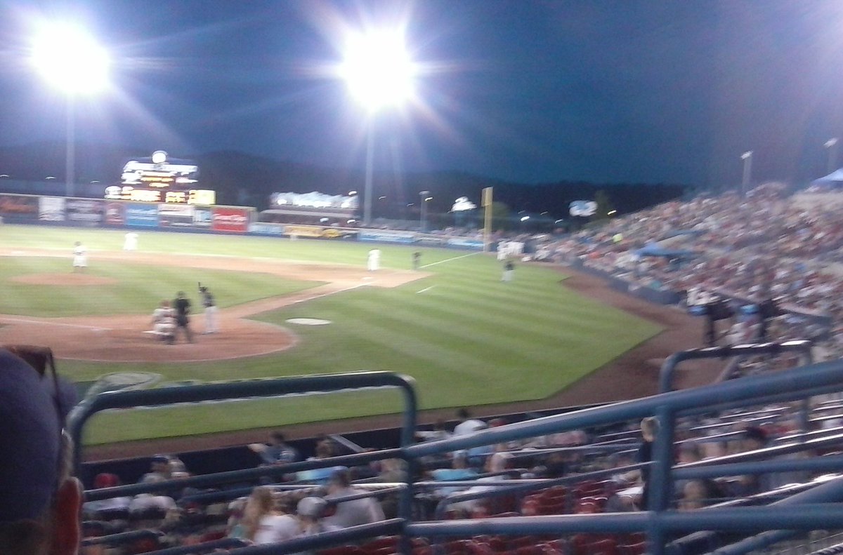 DanielHaynesJr's tweet photo. Indians sadly lost to the Hops 5-6, to bad. #GoIndians https://t.co/9iLDDyuLKS