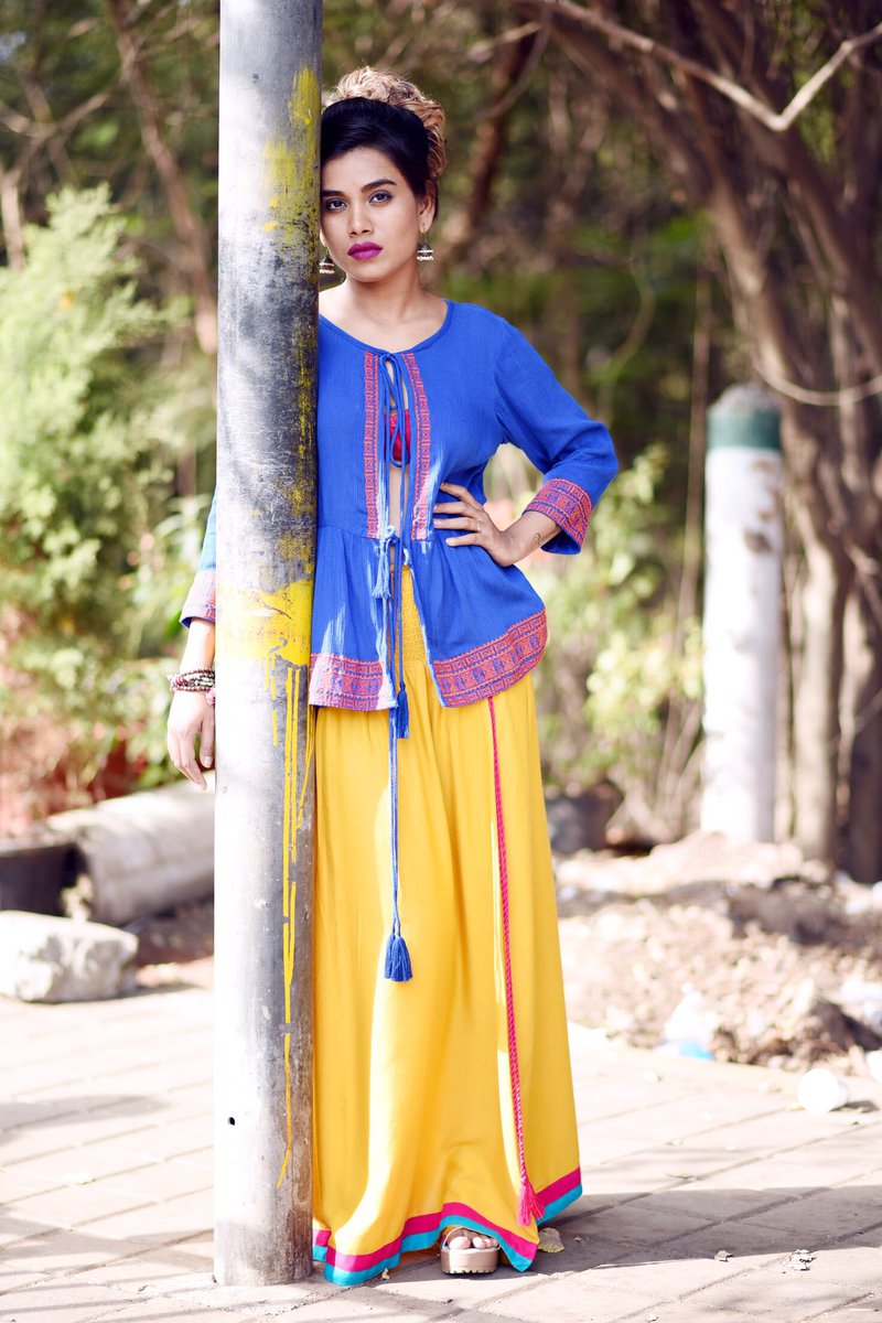 globus ethnic wear