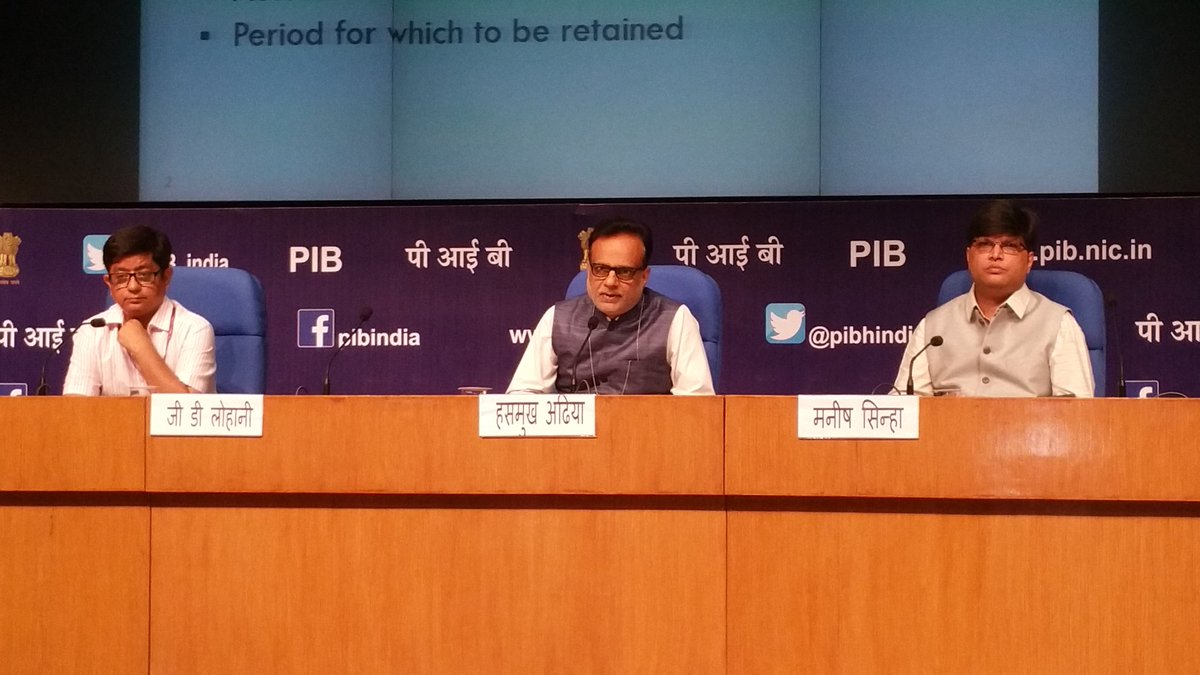 DG_PIB's tweet image. Images from #GSTMasterClasses 3 by Revenue Secy @adhia03 at #NationalMediaCentre