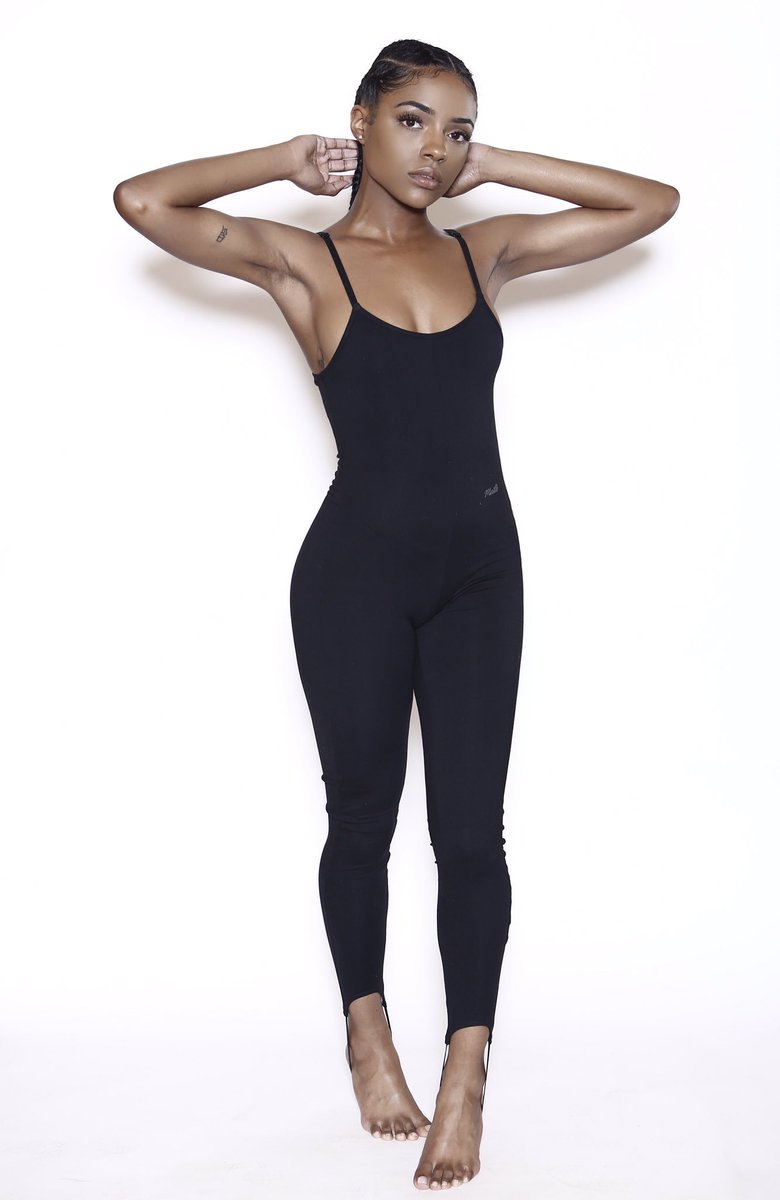 mattebrand's tweet image. A Matte Bodysuit will change your life | currently available in 4 colors! shopmatte.com/collections/le…