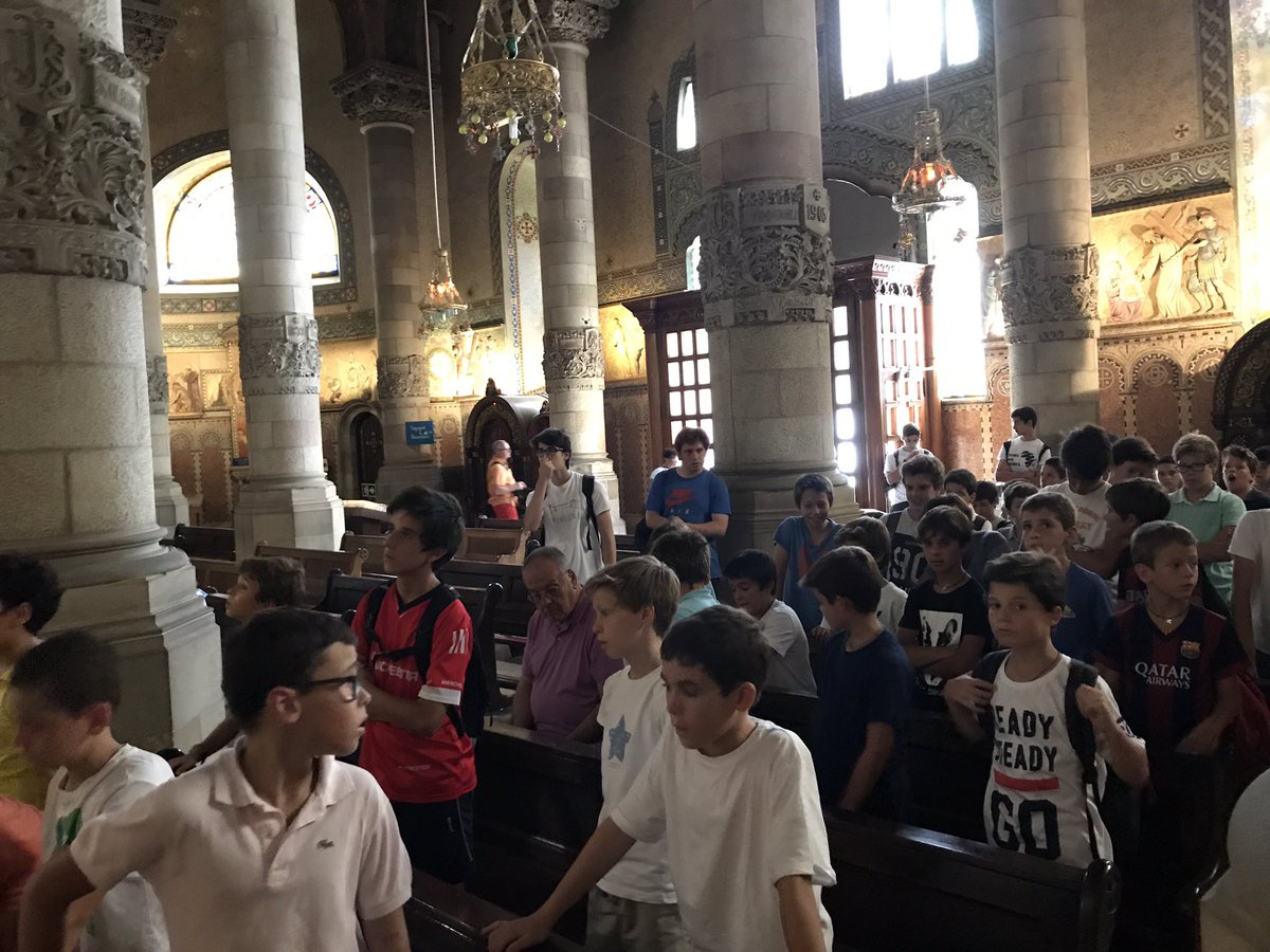 daumarclub's tweet photo. Ens ho hem passat super bé al Tibidabo! #CampingClub2017 https://t.co/TNopMRTXyO