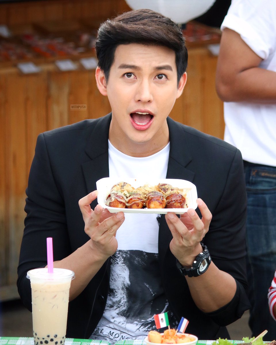 WithPushDJ's tweet photo. มื้อนี้ฟิน วันนี้ฟรี ที่เชียงใหม่ กับ #aislive360 เมื่อวานจ้าววววว😁 #push_dj #withpush https://t.co/fAXzLH3osp