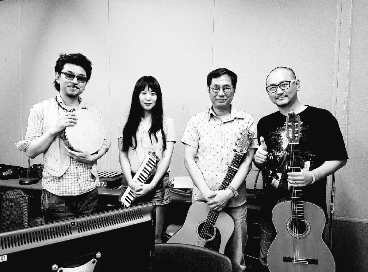 bandmasterjean's tweet photo. 인디음악의 모든 것. wbs Fm 원음방송
PM10시 [밴드피플 라디오스타] 07.07
1부 라이브 코너에서는 포크 옴니버스앨범 레인보우브릿지에 참여한 장재흥,김수현과 함께 했습니다. (기타 진수영세션) https://t.co/0smNuNiW5i