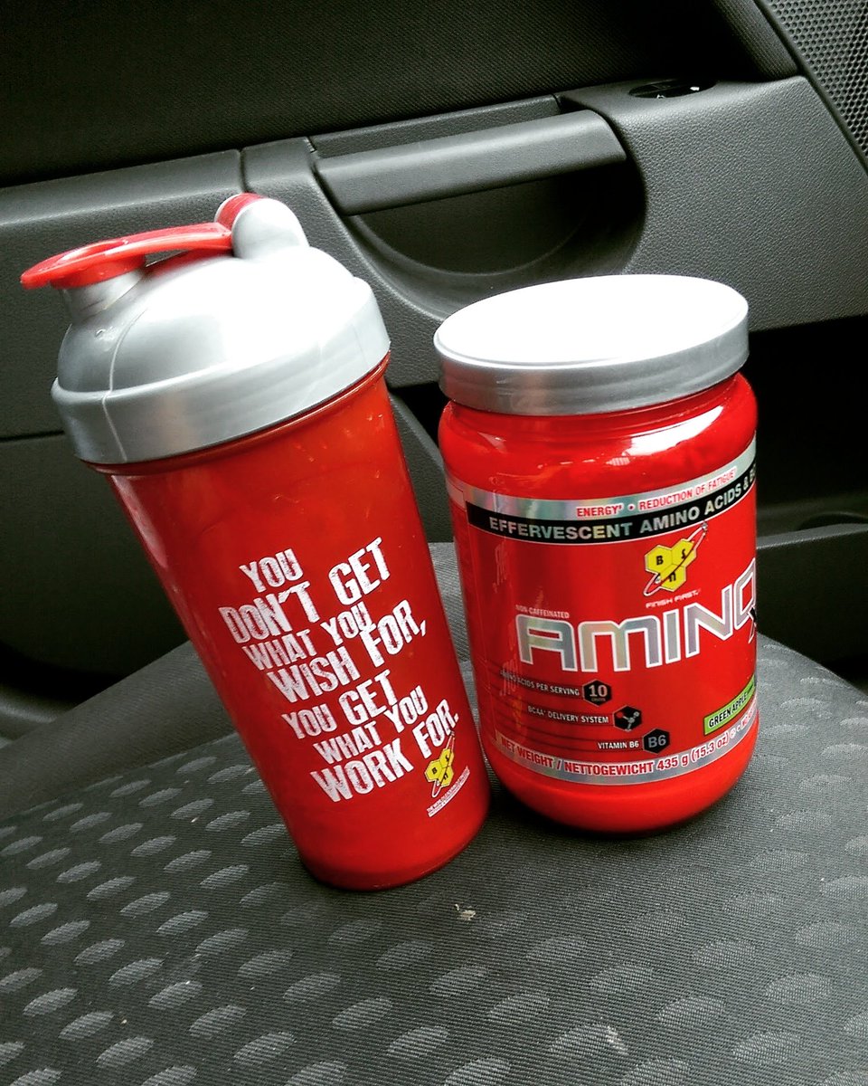 shaun_R84's tweet photo. No matter where I am or where I go im never with my #amniox 💪. #BSN #bsnessentials #teamBSn #push #focus #recovery @BSNSupplements https://t.co/UwnOrUUaL7