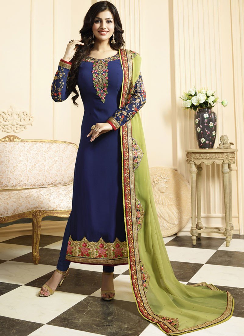 BigBindi's tweet photo. Shop Attractive Blue Georgette #DesignerSalwar @chennaistore 
https://t.co/FK8jPUmxK0 https://t.co/AL5KCQEsXH