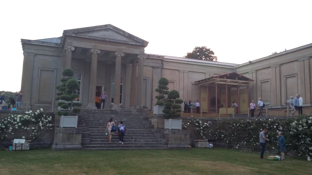 boyes_marion's tweet photo. The Grange Opera ..... fabulous https://t.co/U5K4dndQuk