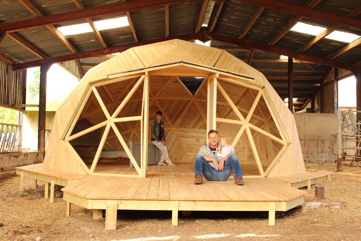 A first in UK glamping: a floating handbuilt wooden geodesic dome! bit.ly/2tzLL9z #FindTheLilypodLake #Devon #glamping #inspiration