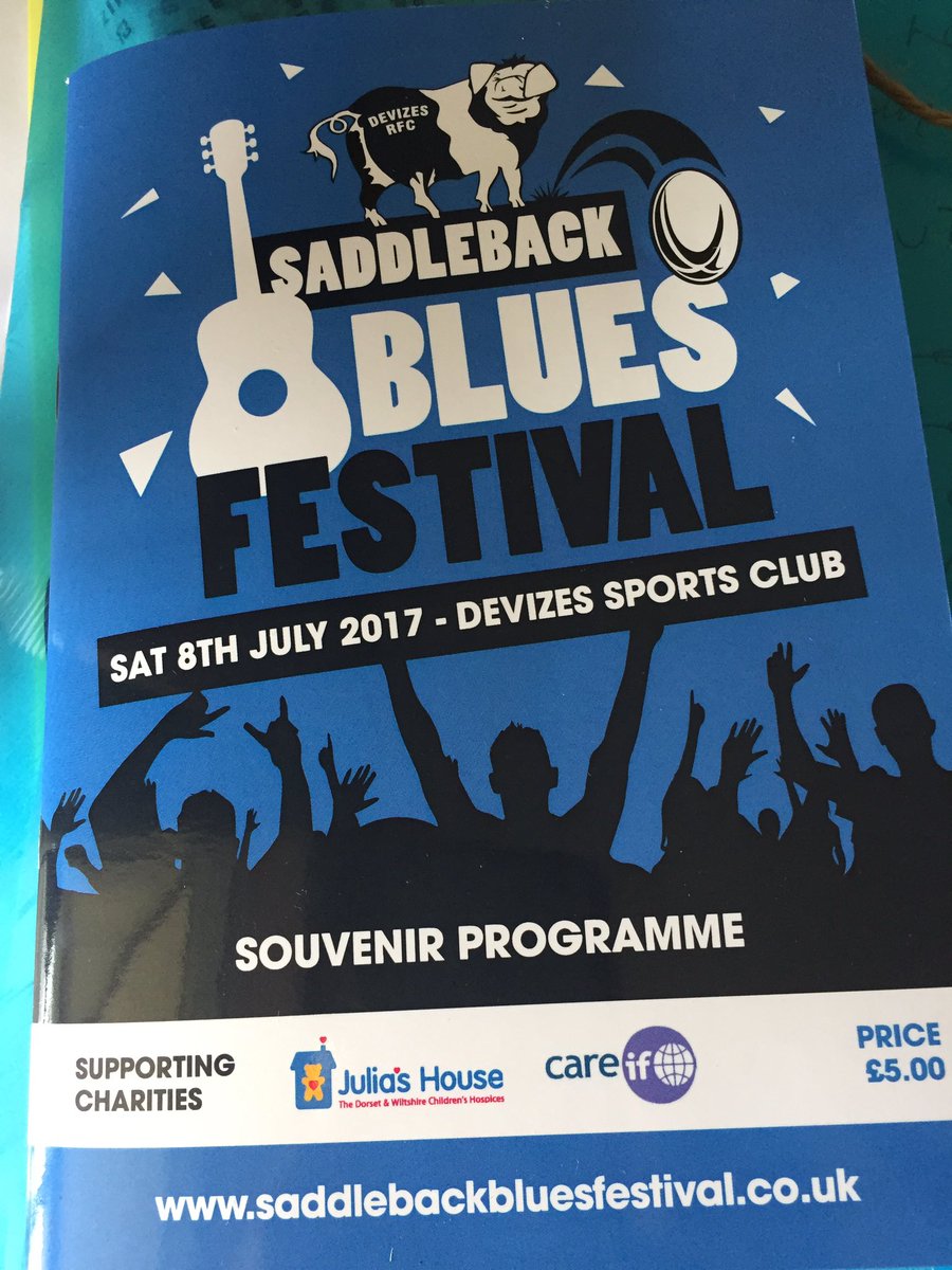 DevizesRFC's tweet photo. The calm before the masses arrive - festival site looking amazing! Tickets still available, come on down from 11am @SCDevizes 🎶🎶🎶 
⚫️⚪️⚫️ https://t.co/8BfZcQoMVf
