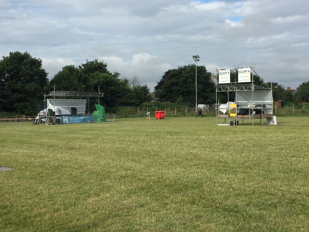 DevizesRFC's tweet photo. The calm before the masses arrive - festival site looking amazing! Tickets still available, come on down from 11am @SCDevizes 🎶🎶🎶 
⚫️⚪️⚫️ https://t.co/8BfZcQoMVf