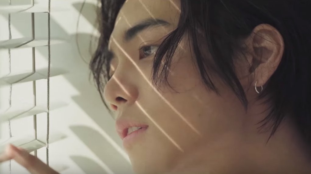 jaewonglobal's tweet photo. #ONE - DEBUT FILM 'ONE DAY in another city' screenshots.
#JAEWON #원 #ONEDAY #inanothercity #6pm #YG https://t.co/Y4C3P8GUtm