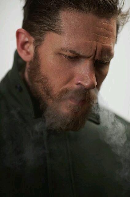 noealan's tweet photo. #TomHardy https://t.co/TiRaj69xfV
