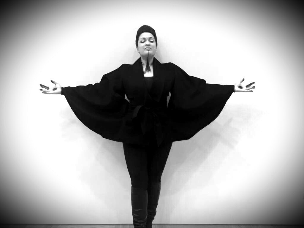 bishi_official's tweet photo. Backstage at Kairos @V_and_A @PickerGallery wearing some @BoudiccaWord feeling magnificent! https://t.co/s3aeinm0iD
