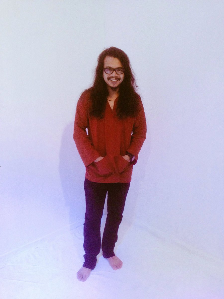 Hi semua! Saya lelaki bermisai yang kacak <a href="/ayopazril/">ayopazril</a> dah menonton #teaterSEGI anda bila lagi? #troupeproduction #TeaterSEGI