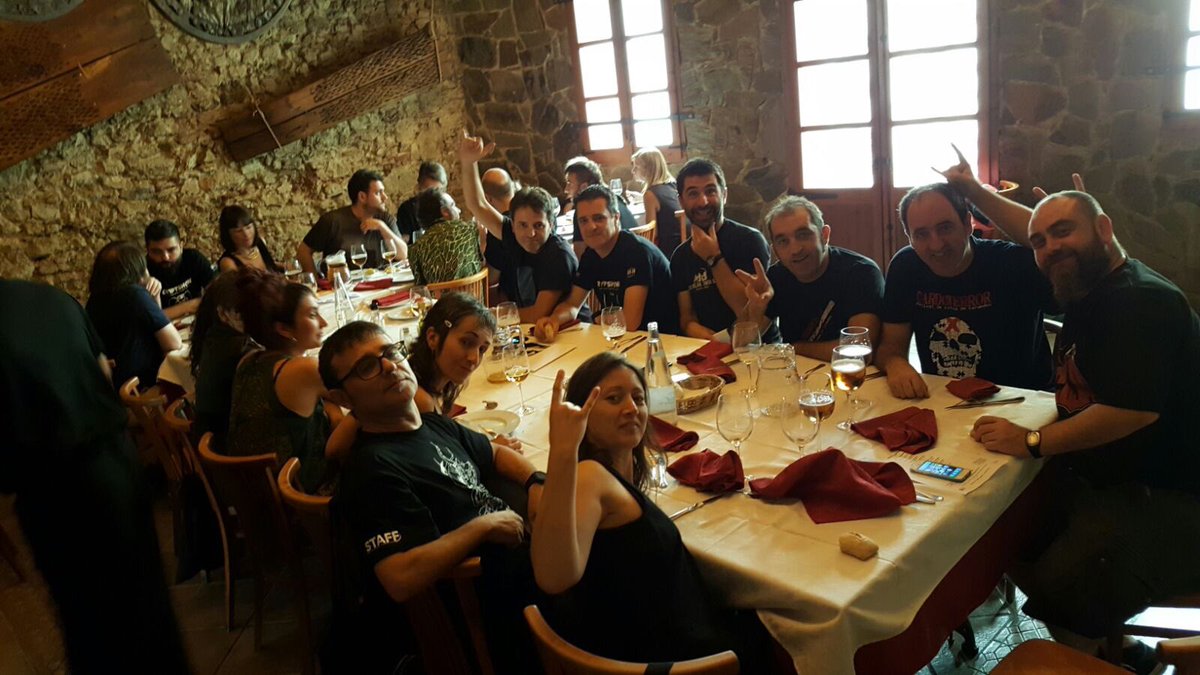 terrorMolins's tweet photo. Visitem als nostres amics del @Cryptshow
Felicitats companys per un altre gran edició !!
#Cryptshow2017 https://t.co/iFHs7T0Ye2
