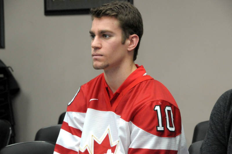 Cooper confirmed in Clarkson recruiting class bit.ly/2u3fhYf #Clarkson #GoldenKnights @CornwallColts https://t.co/qNjzEh9oNR