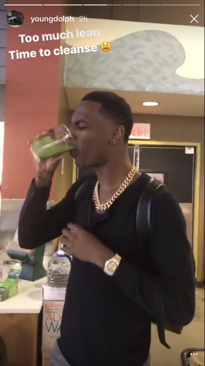 MasterTes's tweet photo. Dolph really struggling with a green smoothie. My favorite rappers are gonna die in 10 years. https://t.co/cZPzyoPCEq