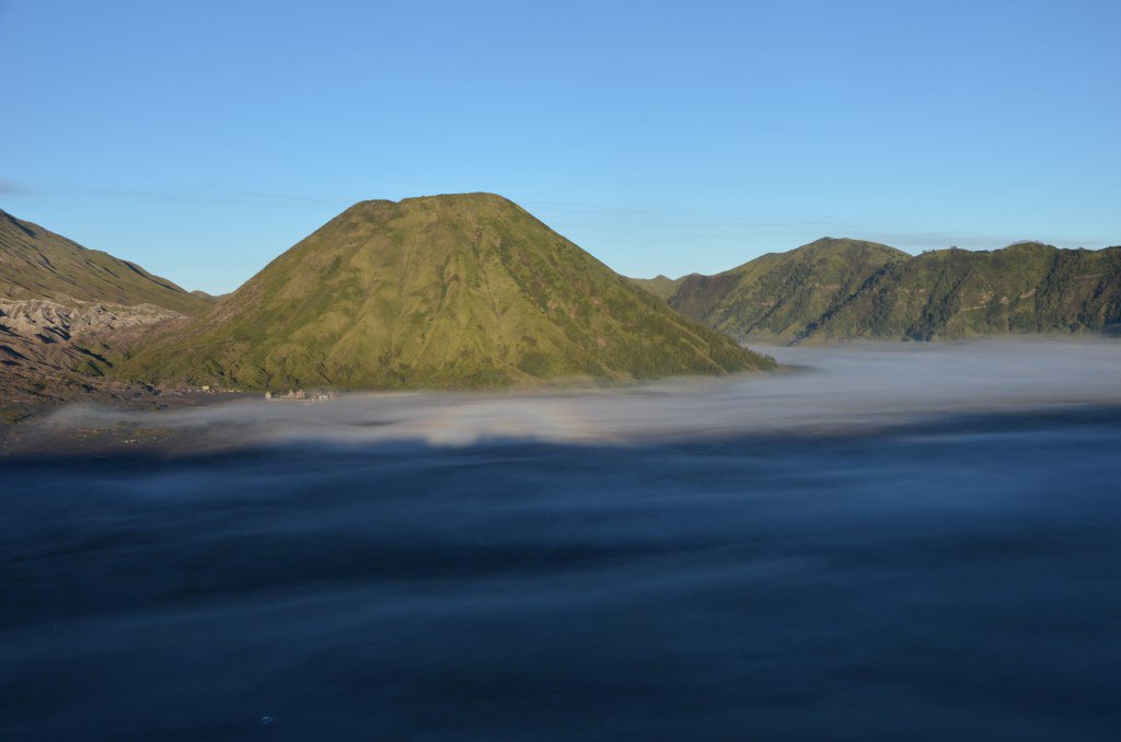 xidna's tweet photo. Gagal Sunrise (Lagi) di Bromo https://t.co/PQruJXHvXH https://t.co/KjZ2wOcI0S