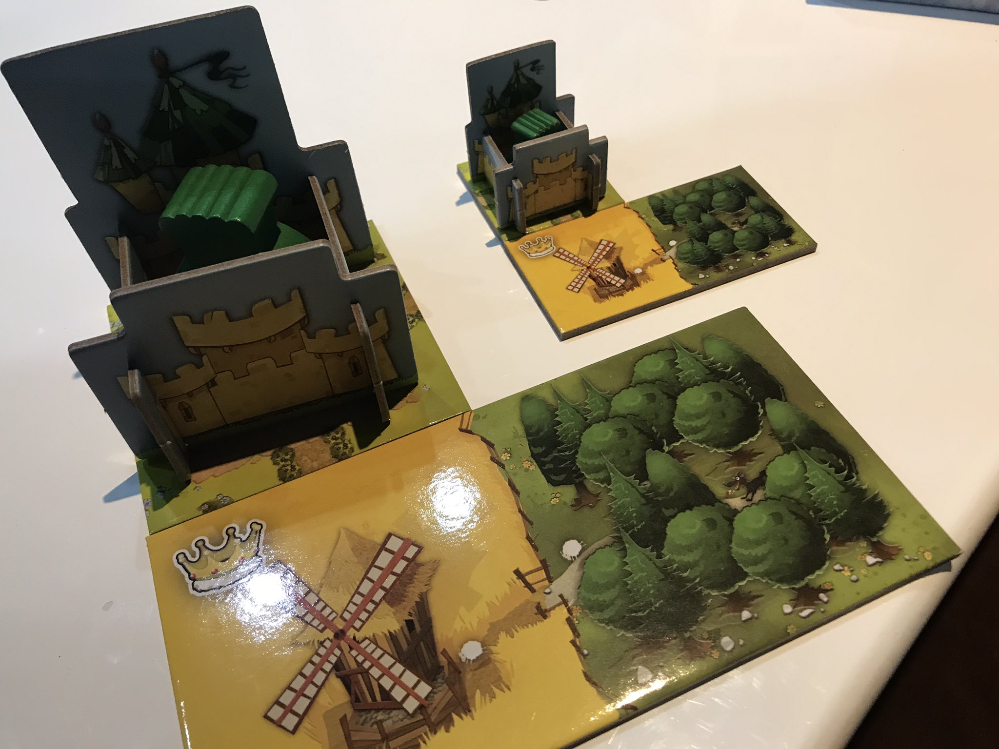 キングドミノ 巨大日本語版のレビュー By Guild Bar ボードゲーム情報 キングドミノ 巨大日本語版のレビュー By Guild Bar ボードゲーム情報