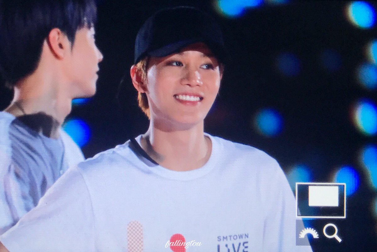 NCT_MTL's tweet photo. [#태일] 오늘 에스엠타운 콘서트 어땠어요? 

( cr. FallingtoU ) https://t.co/qukNOpZfV3