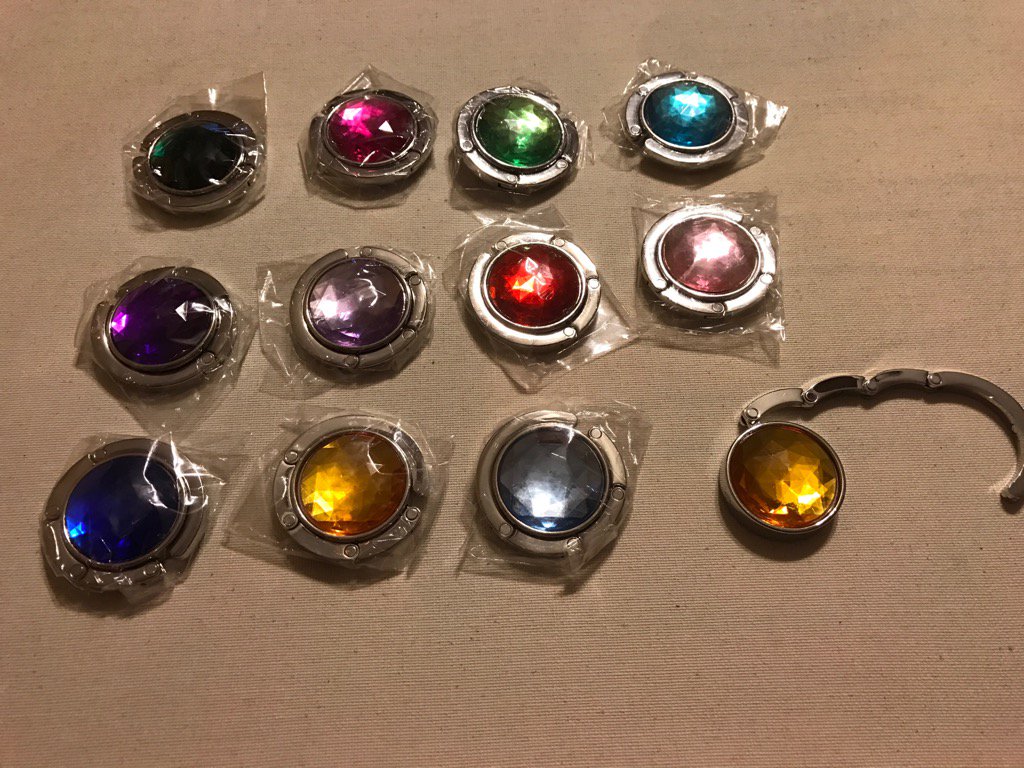 us_quality's tweet image. $5 each purse holder