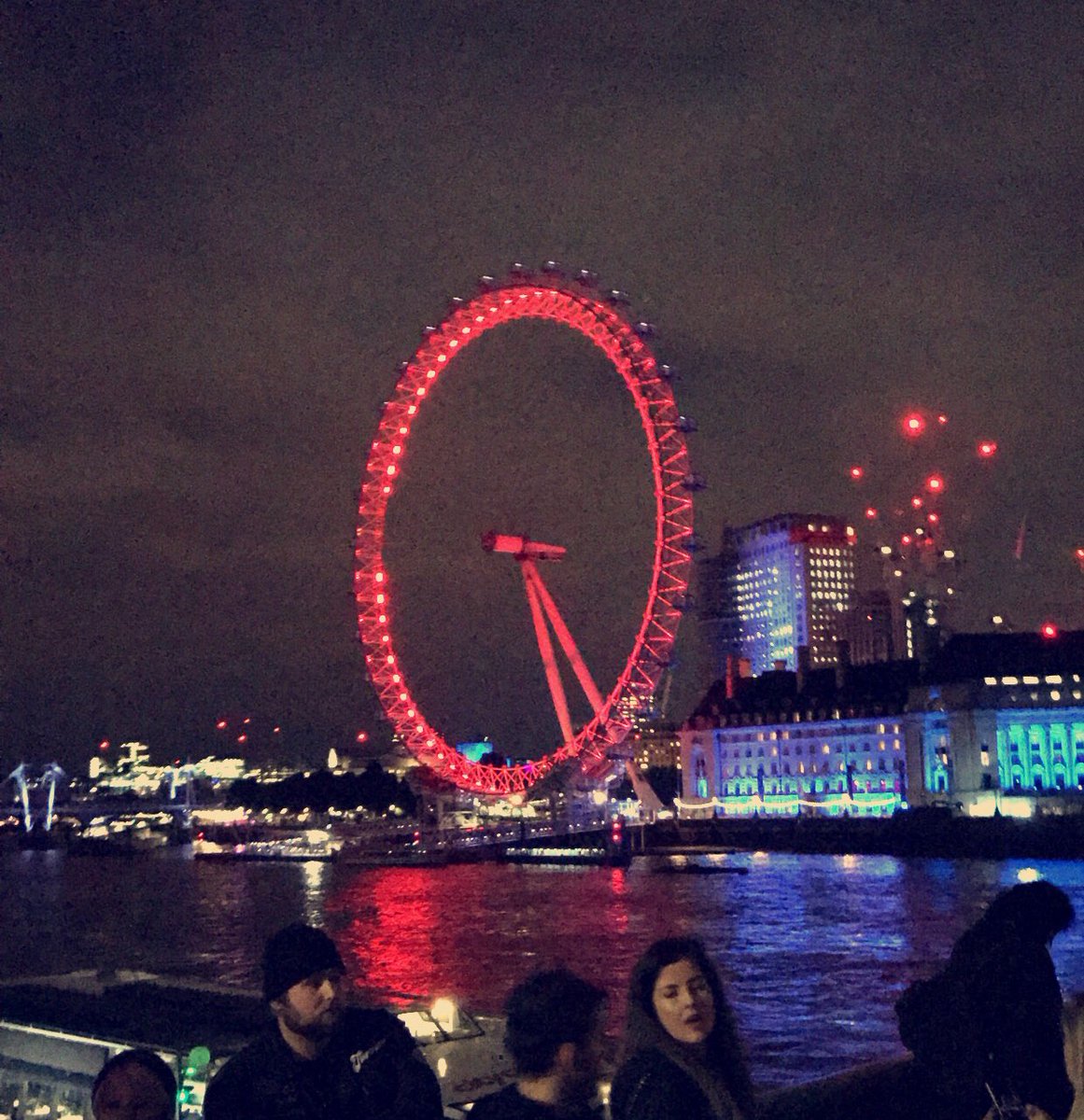 lesliem_11's tweet photo. London 🇬🇧 https://t.co/3okI0ArDxD