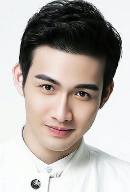 UAbdulmanaf's tweet photo. Mulai suka sama 2 aktor ini meski bukan pemeran utama
#ZhangBinBin as Li Jing #EternalLove #TLTWTMPB
#ShawnDou as Yanxun
#PrincessAgents https://t.co/QOHb4xLwKV