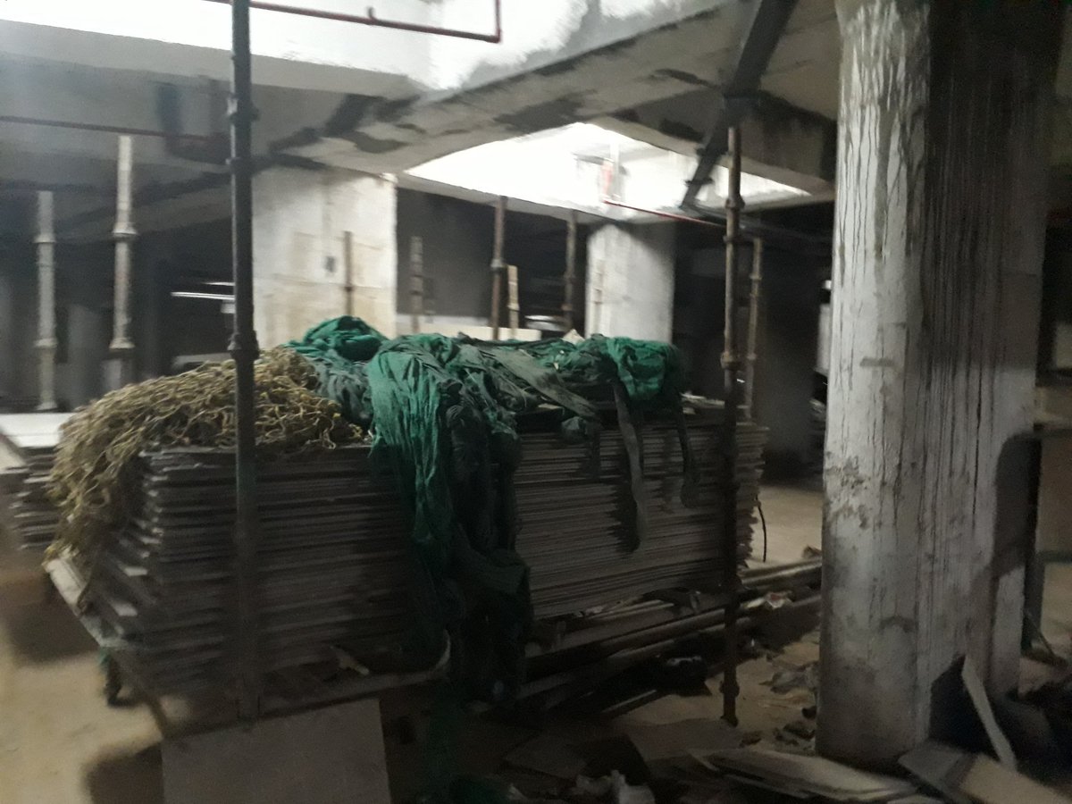 Ashutoshkk's tweet photo. basement parking or pile of debris???  That's what has been delivered by @mapskogroup @mapsko_cb_rwa #Wakeup_Mapsko @republic https://t.co/6YpX2fLc3U